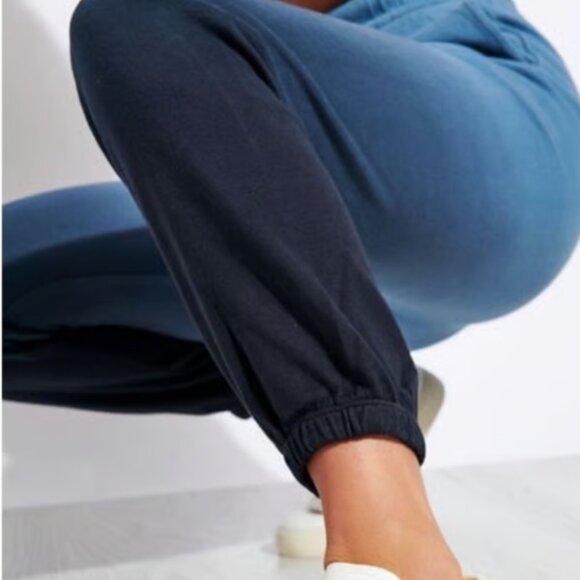 Monrow Blue Ombre Jogger - Picture 3 of 12